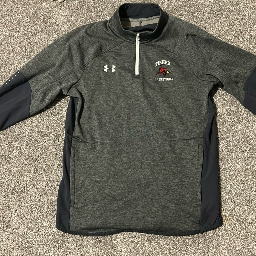 Under Armour medium cold gear great 1/4 zip jacket. St. John fisher basketball